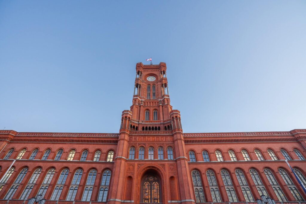 Why Global Maestro? Your Trusted Abroad Study Consultant